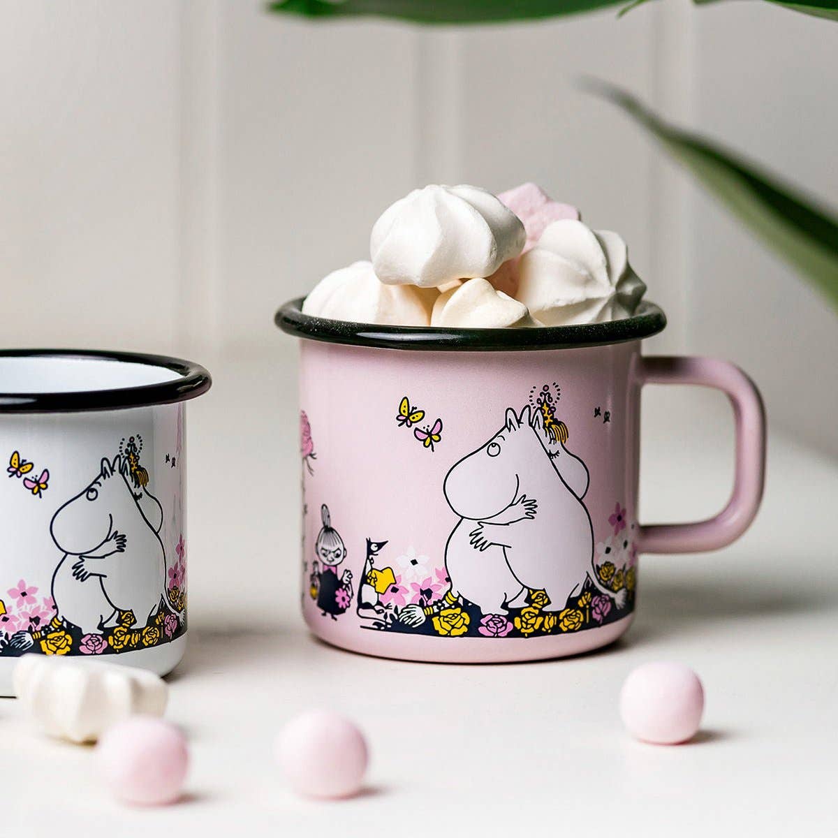 MOOMIN Enamel Mug Hug Pink 0.37L