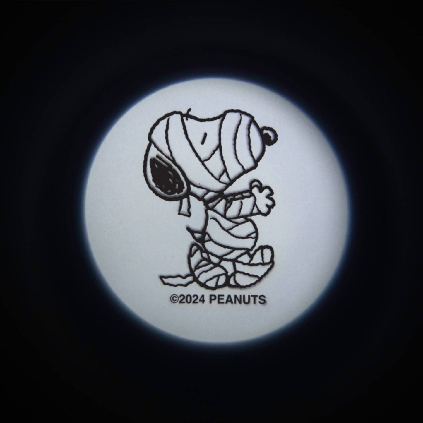 3P4 x Peanuts® Snoopy Mummy Flashlight