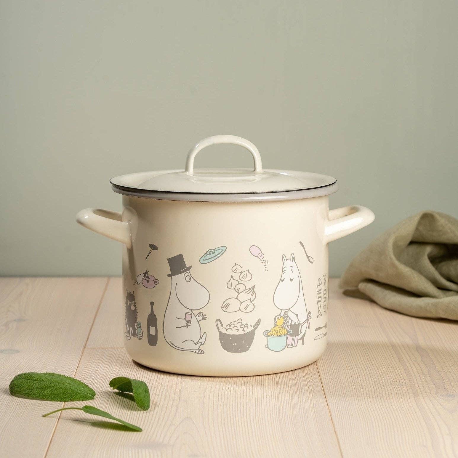 moomin plant pot MOOMIN Enamel Pot with Lid Bon Appétit 2.5 L – Grumpy Custard