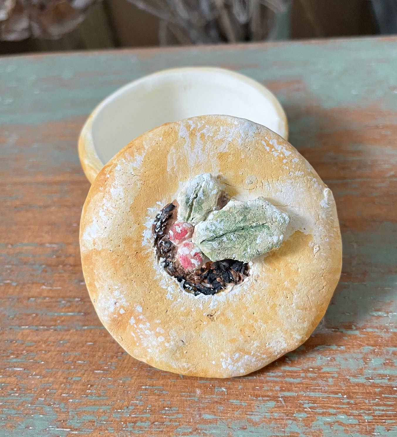 Mince Pie with Holly Trinket Box